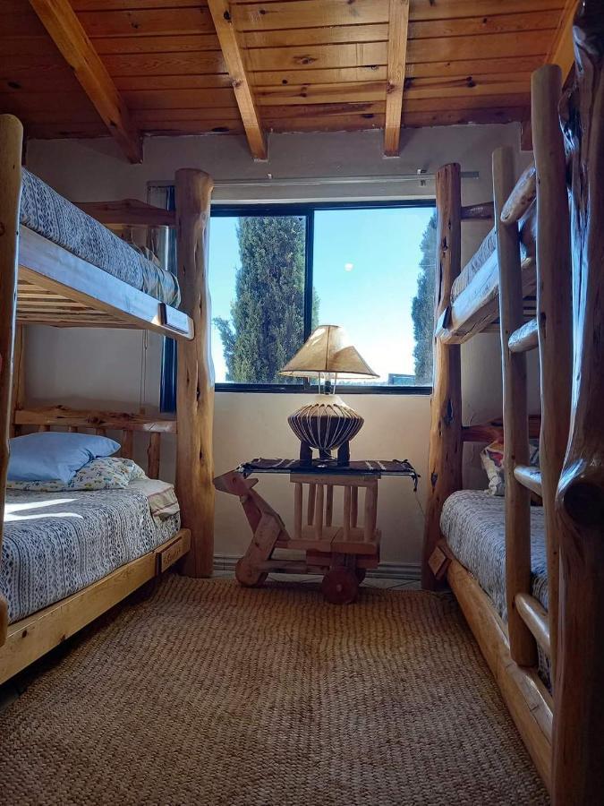 Hostal Pata De Perro Creel Exterior photo